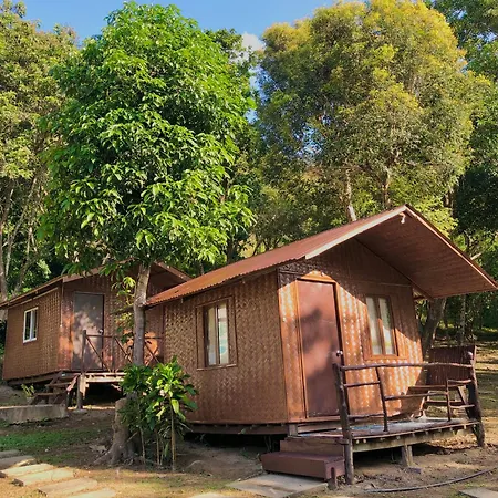 Mount Avangan Eco Adventure Park Coron Exterior photo